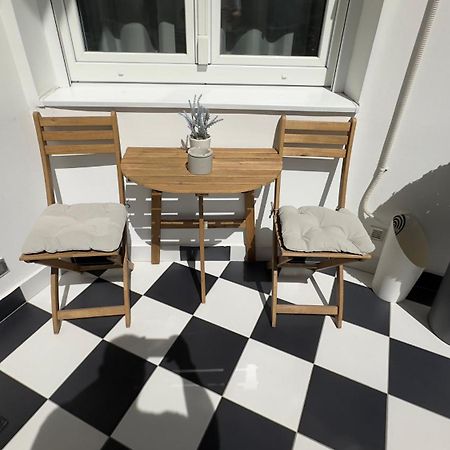 Theatre Square Apartments Νόβι Σαντ Εξωτερικό φωτογραφία