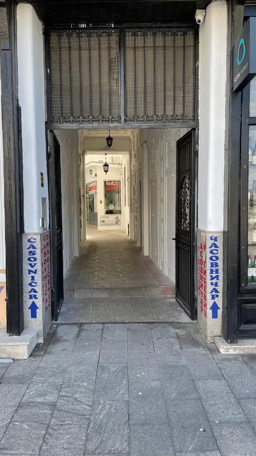 Theatre Square Apartments Νόβι Σαντ Εξωτερικό φωτογραφία